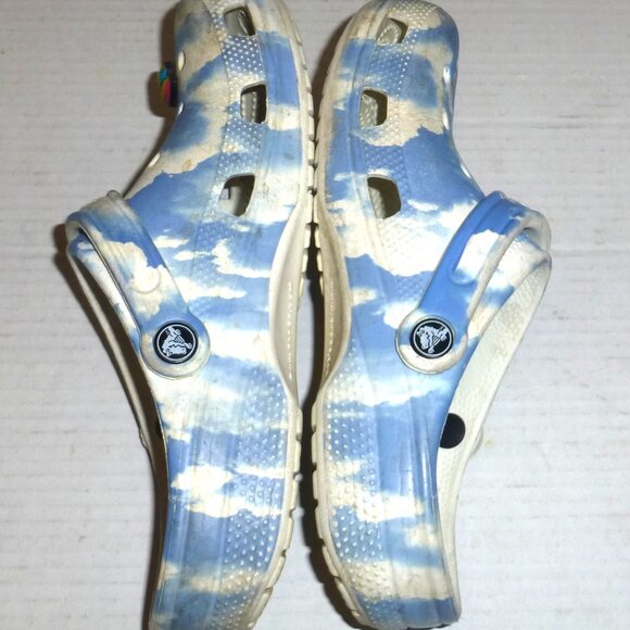 Crocs Classic Out of This World Unisex Clogs Men Size: 6 Women Size: 8 READ - Picture 10 of 15